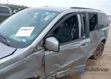 2018 Dodge Grand Caravan Gt из США, поврежденный, VIN 2C4RDGEG7JR284597